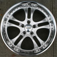 18 Inch Silver w/ Machined Lip Automotive Rims 18" Wheels - Set of 4