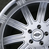 22 x 9.0 / 22 x 10.5 Inch Silver w/ Machined Face & Lip Automotive Rims 22" Wheels - Set of 4