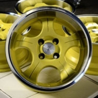 15 Inch Yellow w/ Machine Lip Automotive Rims 15" Wheels - Set of 4