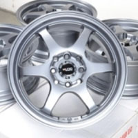 15 Inch Gunmetal Lip Automotive Rims 15" Wheels - Set of 4