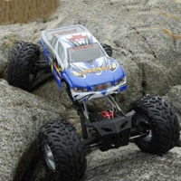 Rockslide 1/8 Scale Super Crawler RC Truck with 2.4GHz Radio