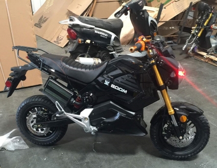 boom 2000w electric motorcycle